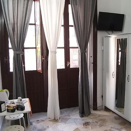 Апартаменти Exclusive House Center Катанія Екстер'єр фото