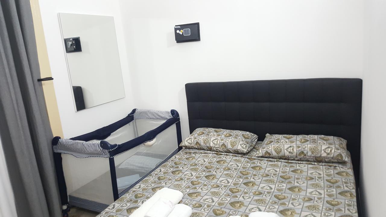 Апартаменти Exclusive House Center Катанія Екстер'єр фото