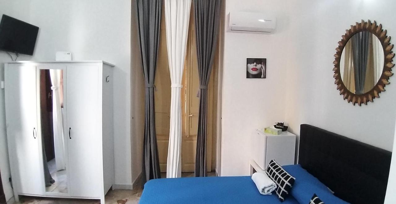 Апартаменти Exclusive House Center Катанія Екстер'єр фото