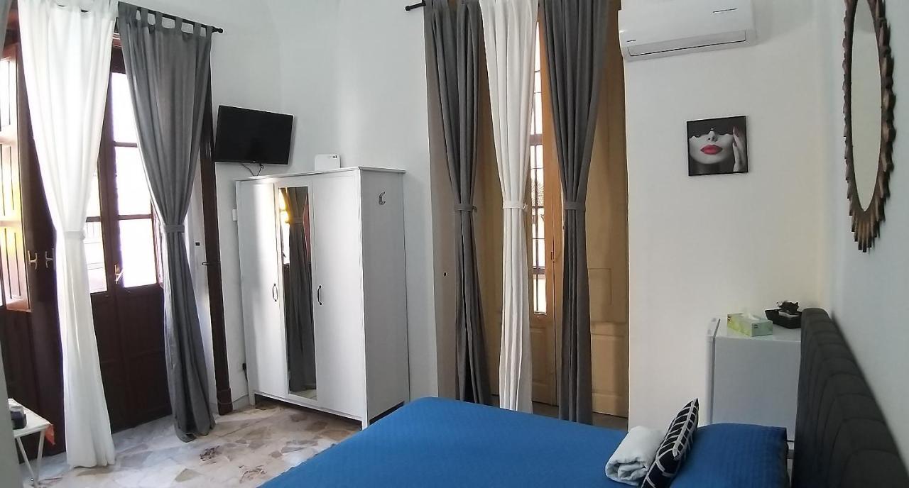 Апартаменти Exclusive House Center Катанія Екстер'єр фото